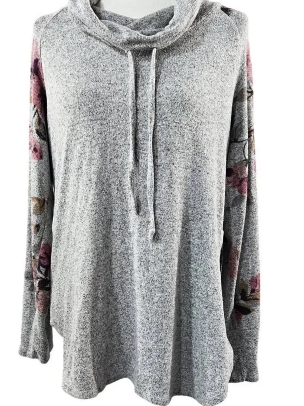 Market&Spruce Gray Floral-Sleeve Cowl Neck Sweater18”p2p 23”L